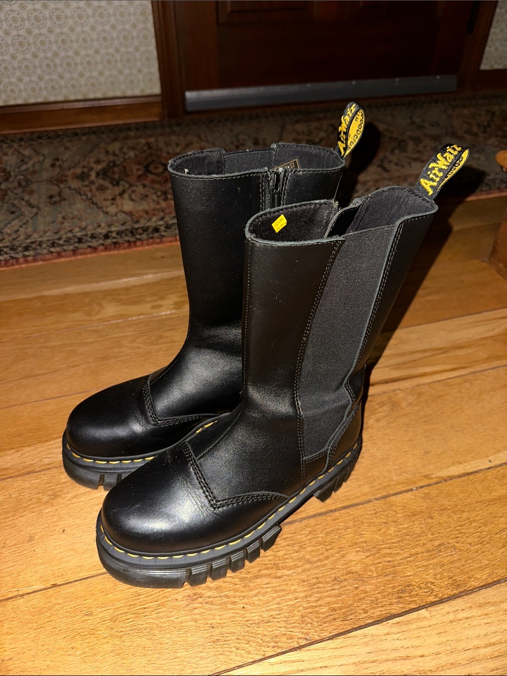 DOC MARTEN TALL BOOTS - Picture 3 of 8